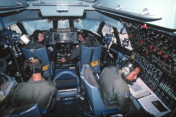 C-141B Starlifter Cockpit